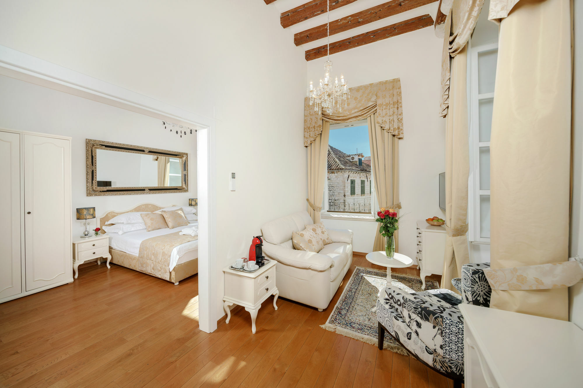 Deluxe Suites More Дубровник Экстерьер фото