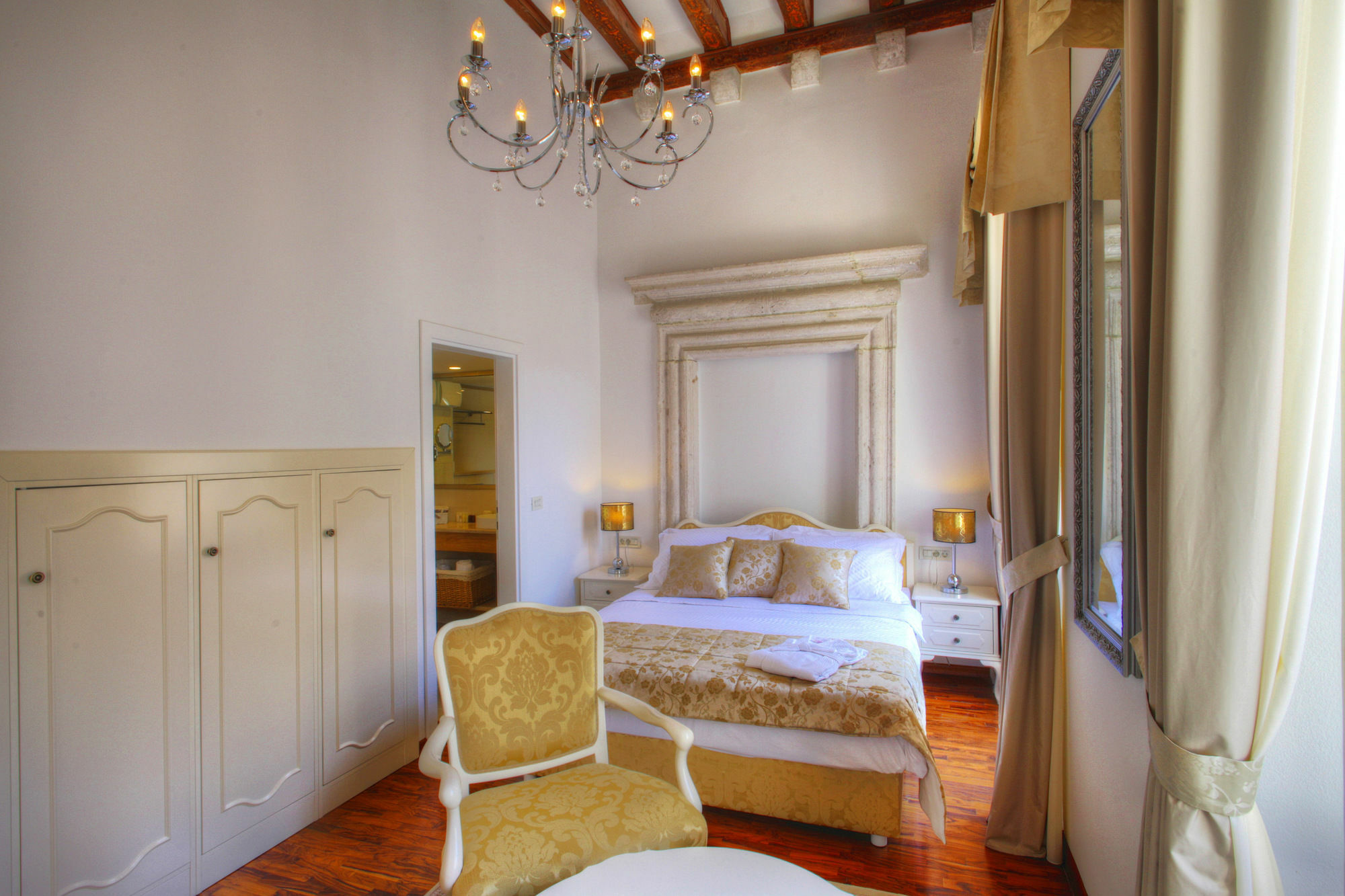 Deluxe Suites More Дубровник Экстерьер фото
